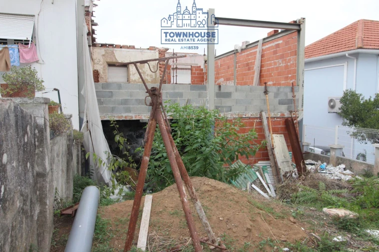 Moradia T4 para Venda em Campolide Foto 19