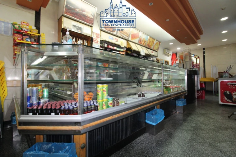 Loja para Trespasse em Pontinha e Famões Foto 6