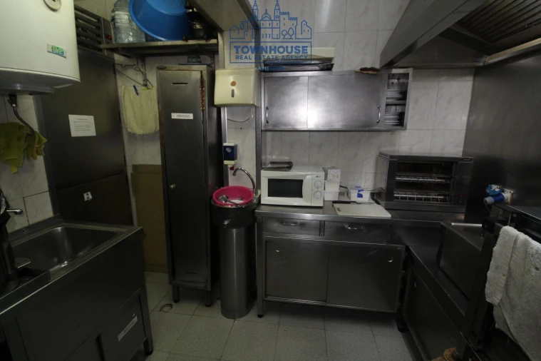 Loja para Trespasse em Pontinha e Famões Foto 7