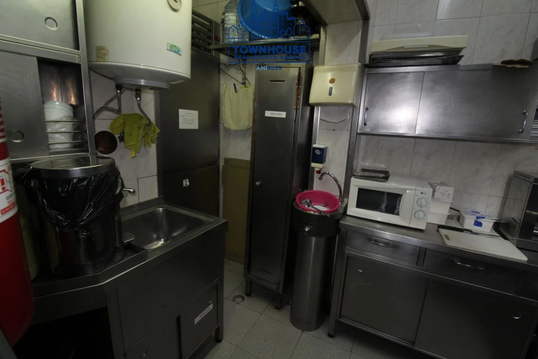 Loja para Trespasse em Pontinha e Famões Foto 1