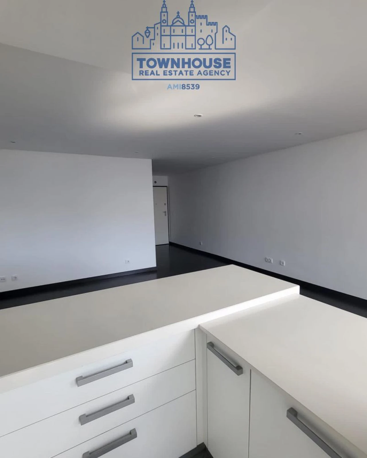 Apartamento T1 para Venda em Sesimbra (Castelo) Foto 33