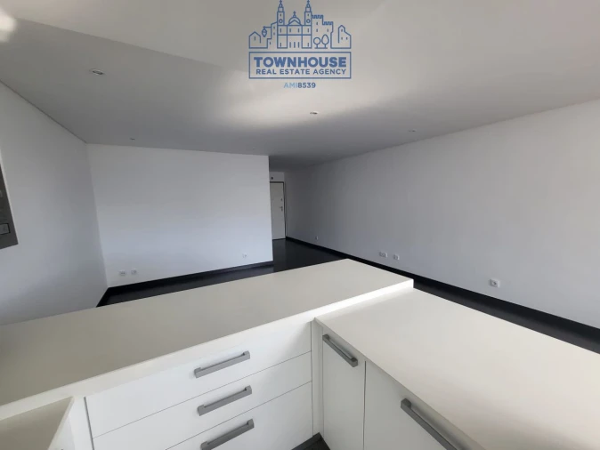 Apartamento T1 para Venda em Sesimbra (Castelo) Foto 8