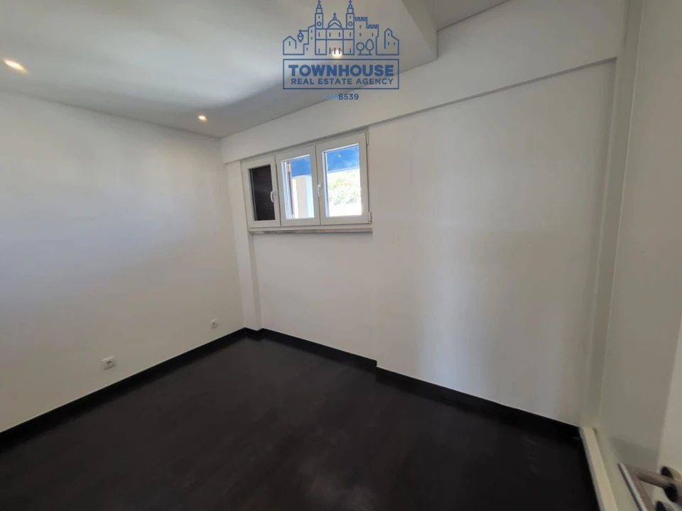 Apartamento T1 para Venda em Sesimbra (Castelo) Foto 29