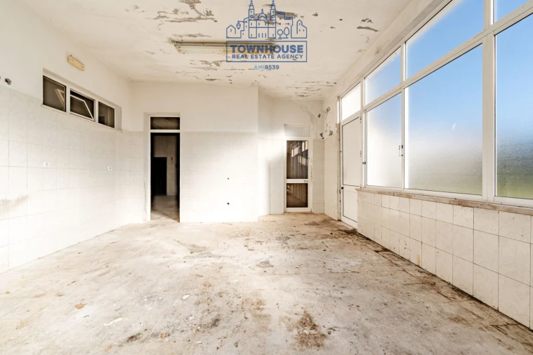 Loja para Venda em Sesimbra (Castelo) Foto 30