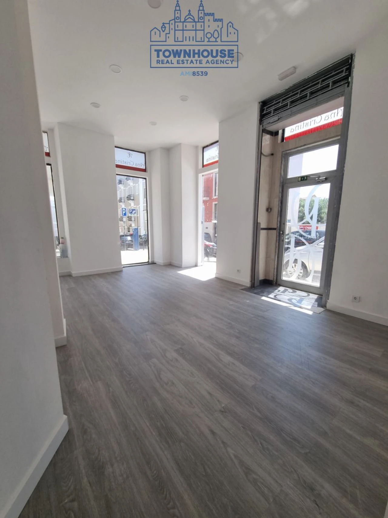 Loja para Arrendamento em Penha de França Foto 1