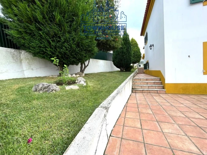 Moradia T4 para Venda em Sesimbra (Castelo) Foto 44