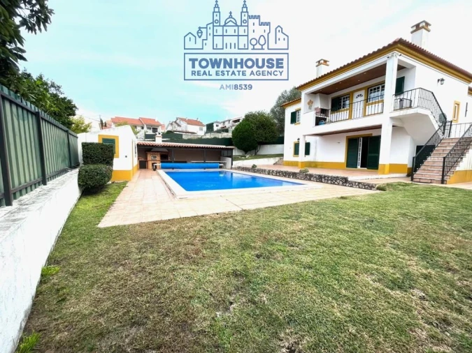 Moradia T4 para Venda em Sesimbra (Castelo) Foto 10