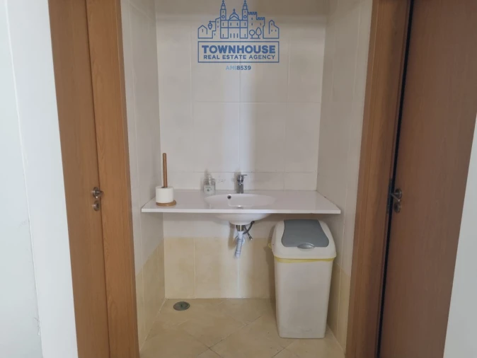 Loja para Arrendamento em Ajuda Foto 10