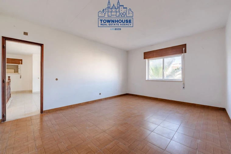 Moradia T5 para Venda em Sesimbra (Castelo) Foto 32