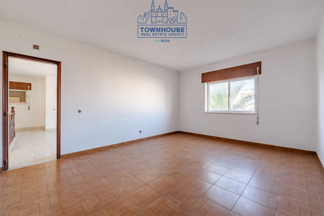 Moradia T5 para Venda em Sesimbra (Castelo) Foto 32