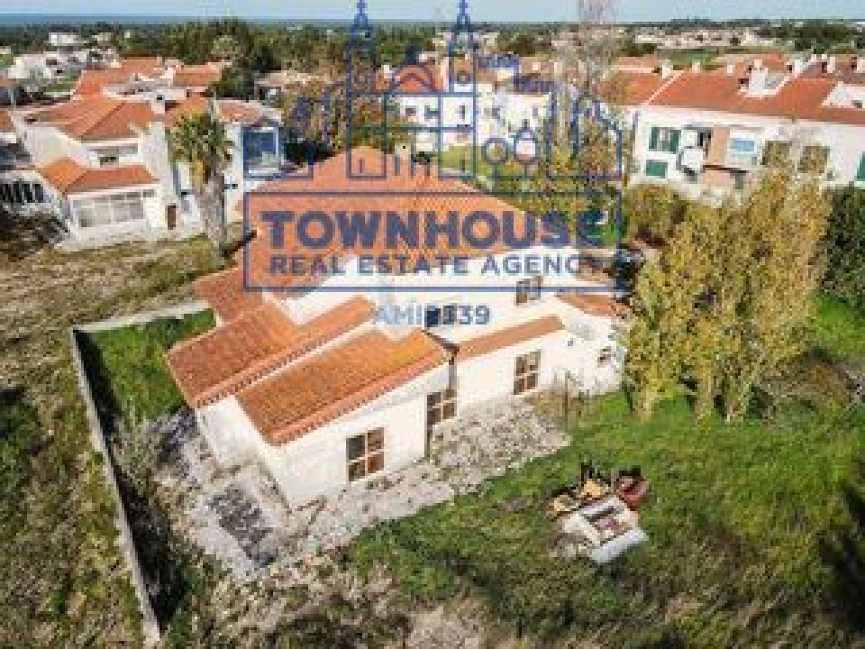 Moradia T5 para Venda em Sesimbra (Castelo) Foto 6