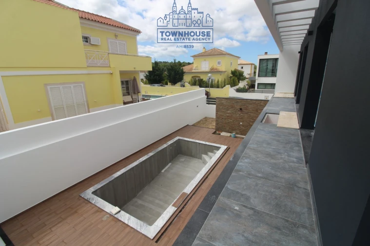 Moradia T4 para Venda em Azeitão (São Lourenço e São Simão) Foto 23