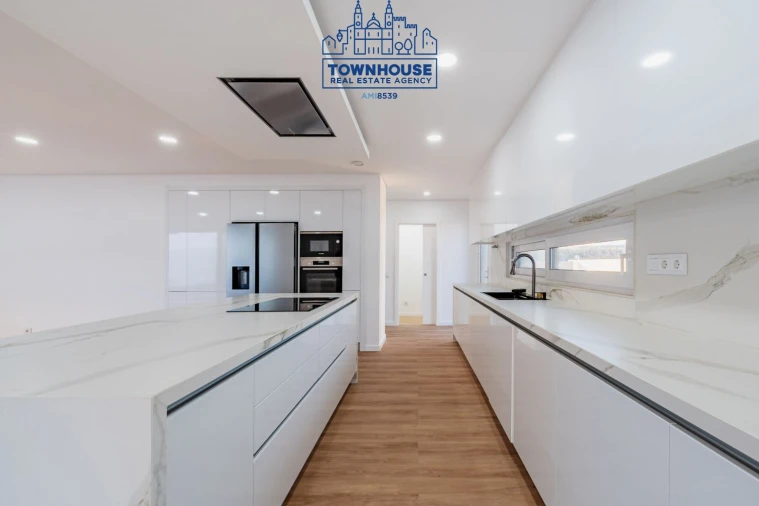 Moradia T4 para Venda em Azeitão (São Lourenço e São Simão) Foto 32