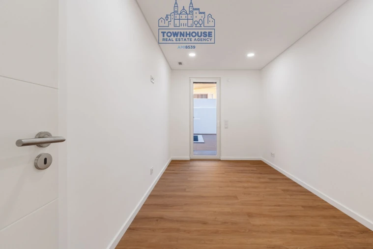 Moradia T4 para Venda em Azeitão (São Lourenço e São Simão) Foto 20