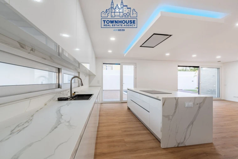 Moradia T4 para Venda em Azeitão (São Lourenço e São Simão) Foto 34