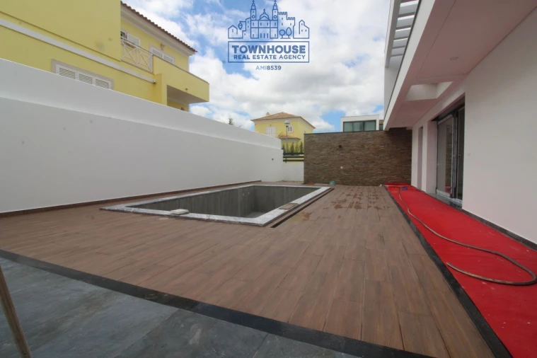 Moradia T4 para Venda em Azeitão (São Lourenço e São Simão) Foto 20