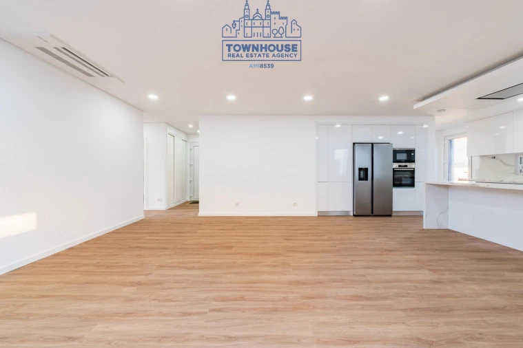 Moradia T4 para Venda em Azeitão (São Lourenço e São Simão) Foto 29