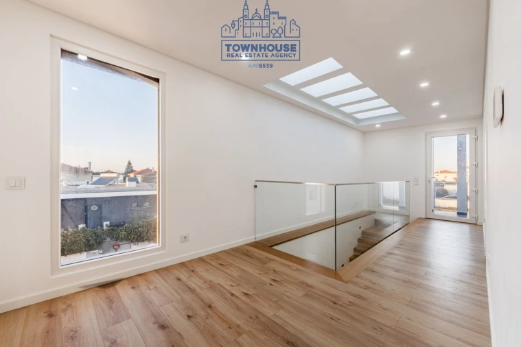 Moradia T4 para Venda em Azeitão (São Lourenço e São Simão) Foto 40