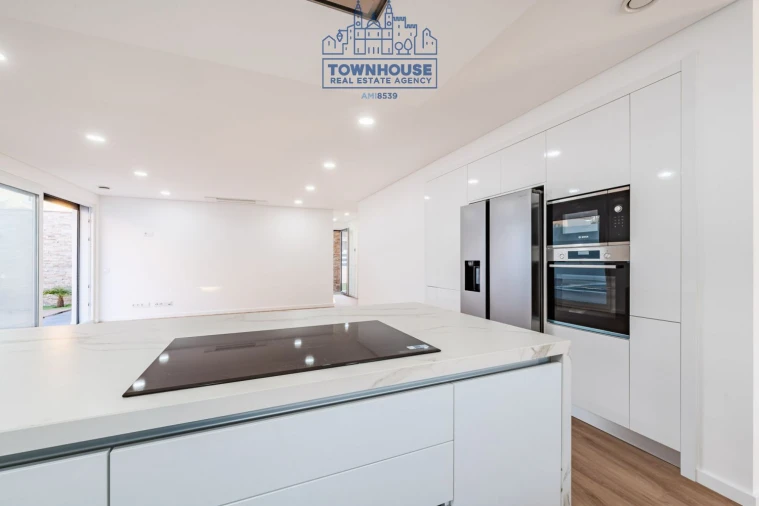 Moradia T4 para Venda em Azeitão (São Lourenço e São Simão) Foto 32