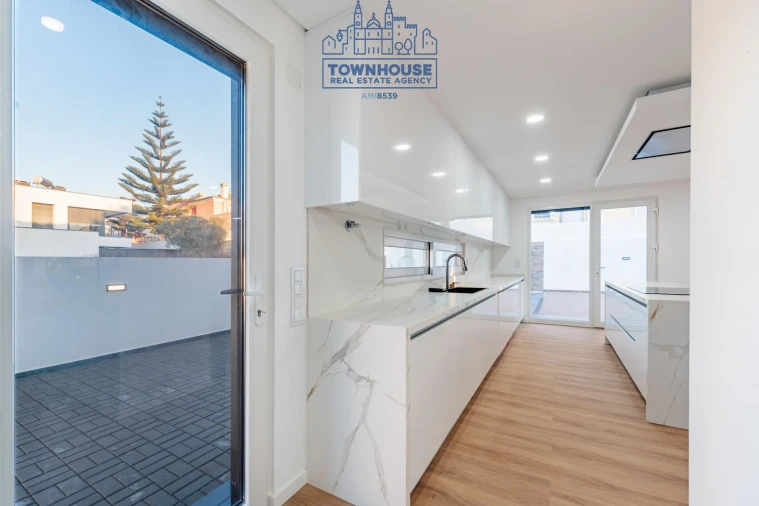 Moradia T4 para Venda em Azeitão (São Lourenço e São Simão) Foto 37