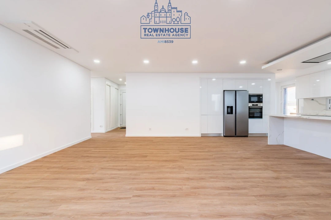 Moradia T4 para Venda em Azeitão (São Lourenço e São Simão) Foto 29