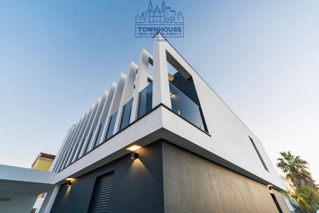 Moradia T4 para Venda em Azeitão (São Lourenço e São Simão) Foto 16