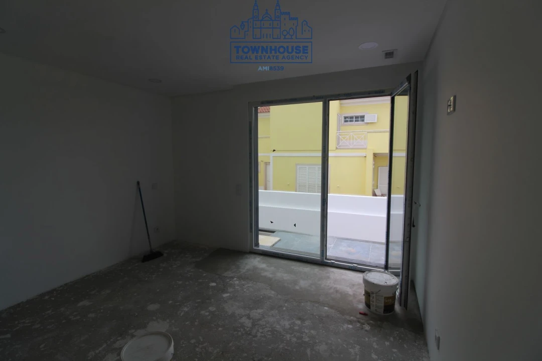 Moradia T4 para Venda em Azeitão (São Lourenço e São Simão) Foto 42