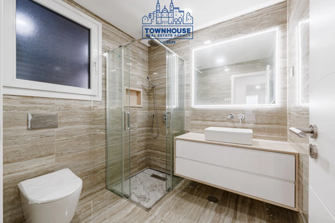 Moradia T4 para Venda em Azeitão (São Lourenço e São Simão) Foto 19