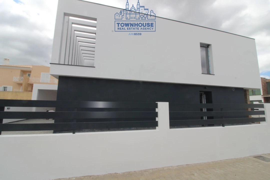 Moradia T4 para Venda em Azeitão (São Lourenço e São Simão) Foto 48