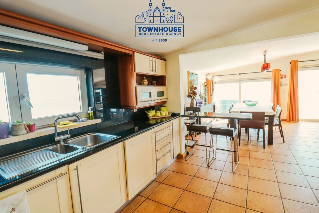 Apartamento T4 para Venda em Sesimbra (Santiago) Foto 58