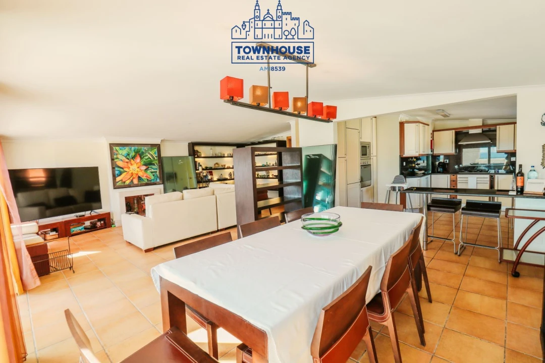 Apartamento T4 para Venda em Sesimbra (Santiago) Foto 54