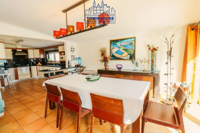 Apartamento T4 para Venda em Sesimbra (Santiago) Foto 56