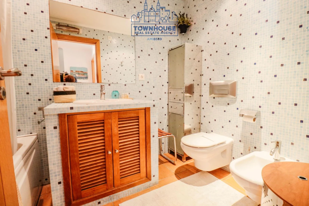 Apartamento T4 para Venda em Sesimbra (Santiago) Foto 37