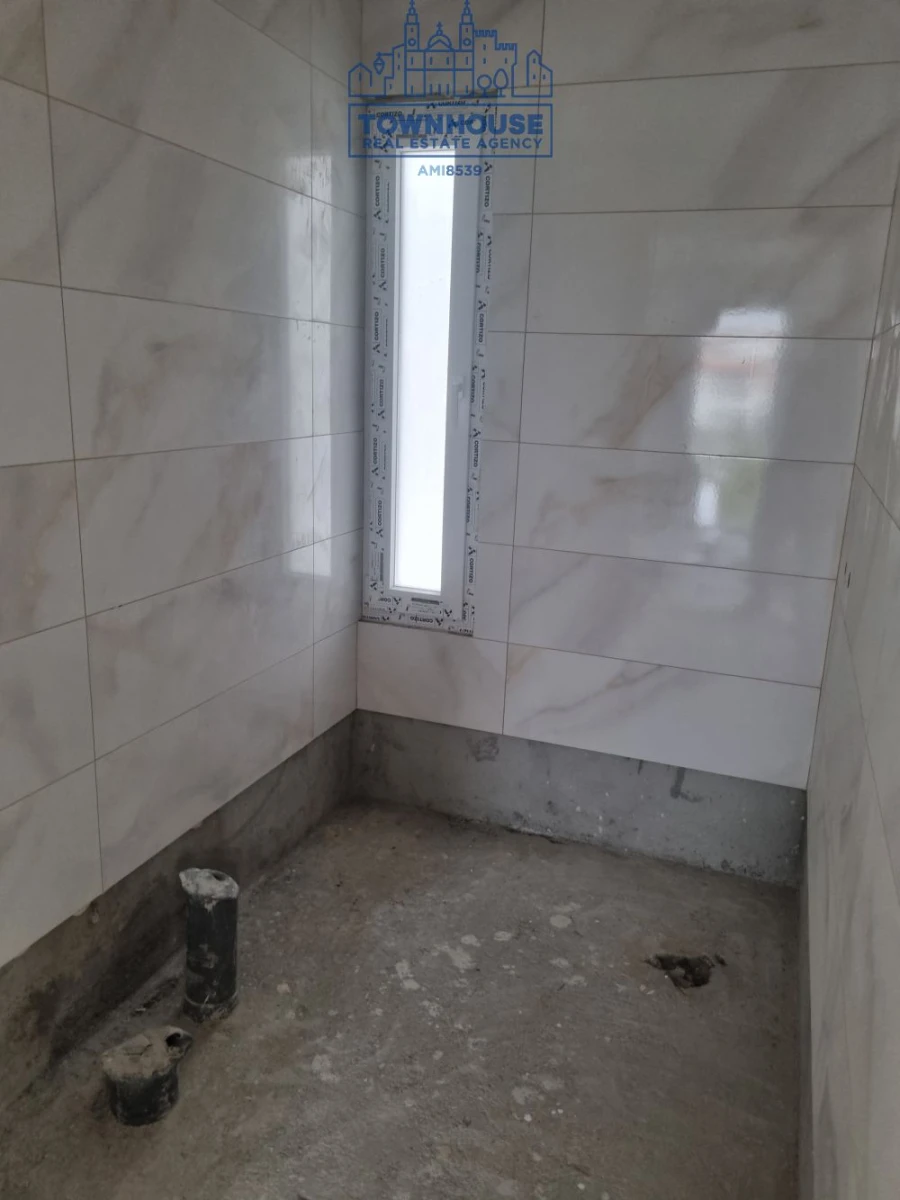 Moradia T4 para Venda em Charneca de Caparica e Sobreda Foto 29