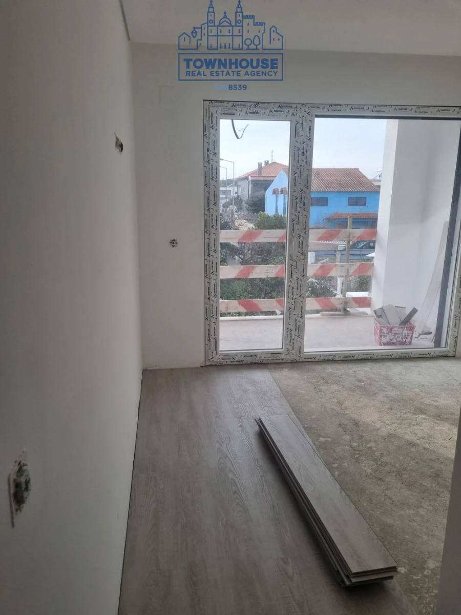 Moradia T4 para Venda em Charneca de Caparica e Sobreda Foto 31