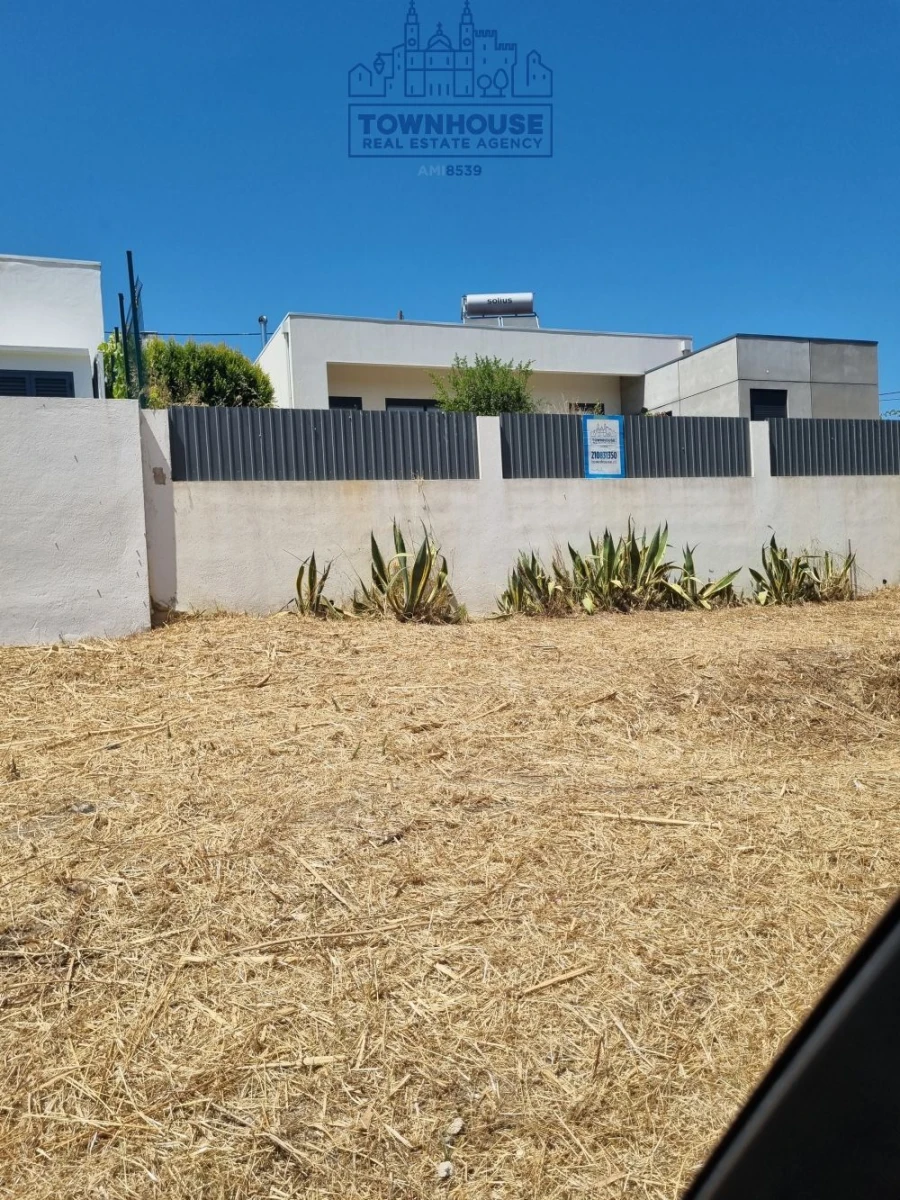 Moradia T2 para Venda em Charneca de Caparica e Sobreda Foto 13