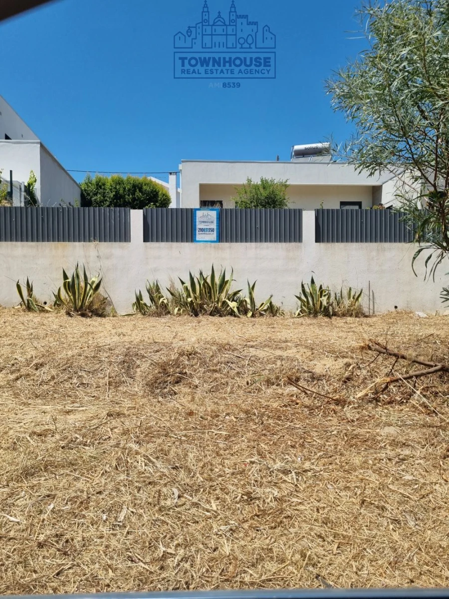 Moradia T2 para Venda em Charneca de Caparica e Sobreda Foto 14