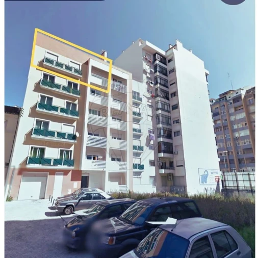 Apartamento T3 para Arrendamento em Agualva e Mira-Sintra Foto 2