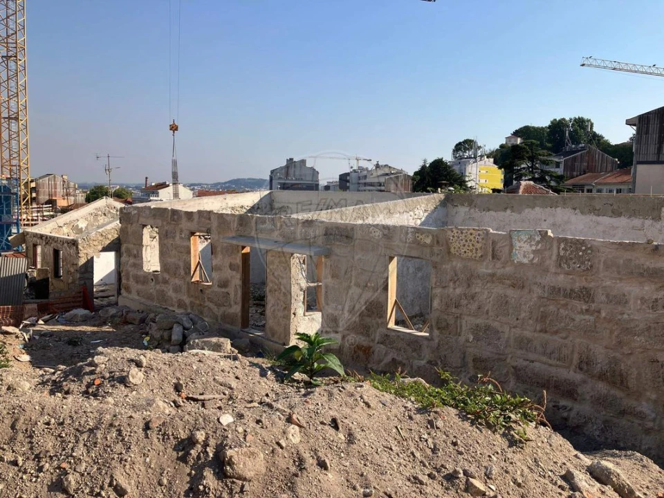 Armazém para Venda em Campanhã Foto 2