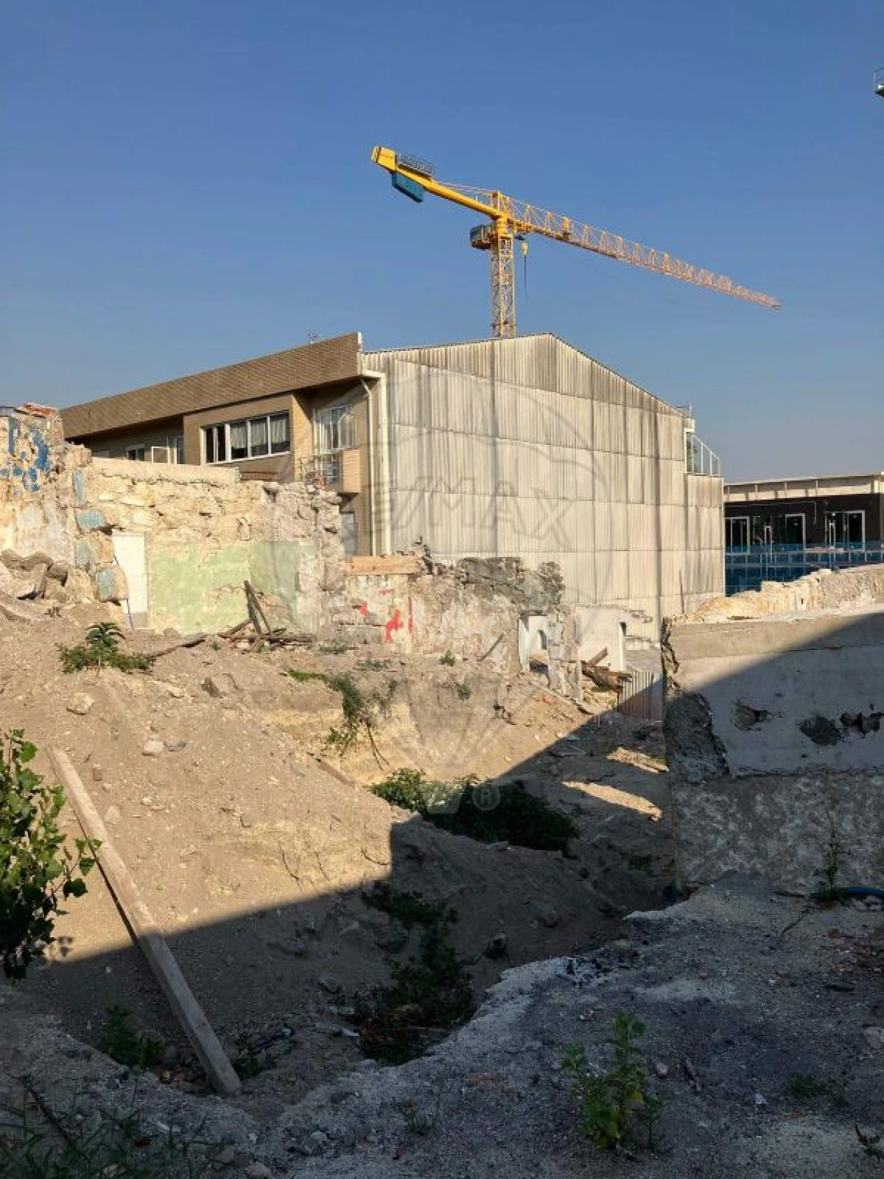 Armazém para Venda em Campanhã Foto 1