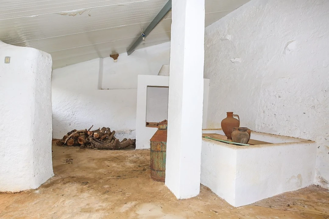 Moradia T7 para Venda em Santa Maria de Marvão Foto 15