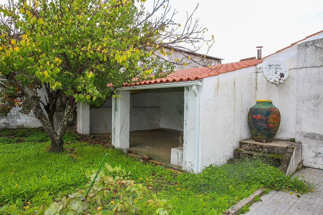 Moradia T7 para Venda em Santa Maria de Marvão Foto 14