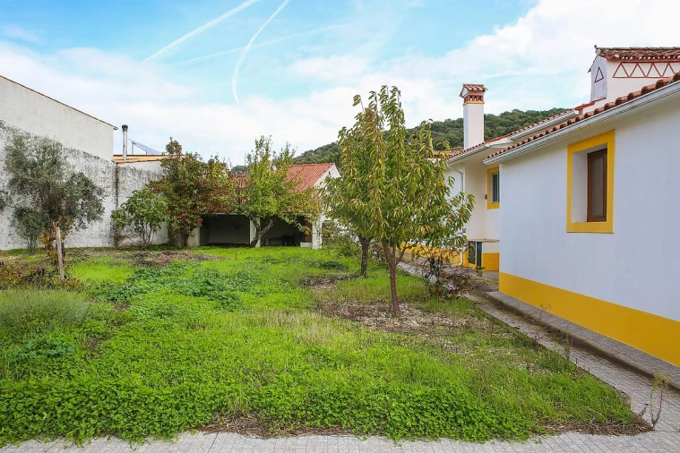 Moradia T7 para Venda em Santa Maria de Marvão Foto 6