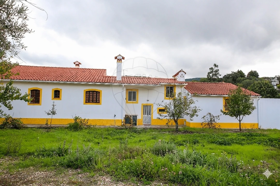 Moradia T7 para Venda em Santa Maria de Marvão Foto 26
