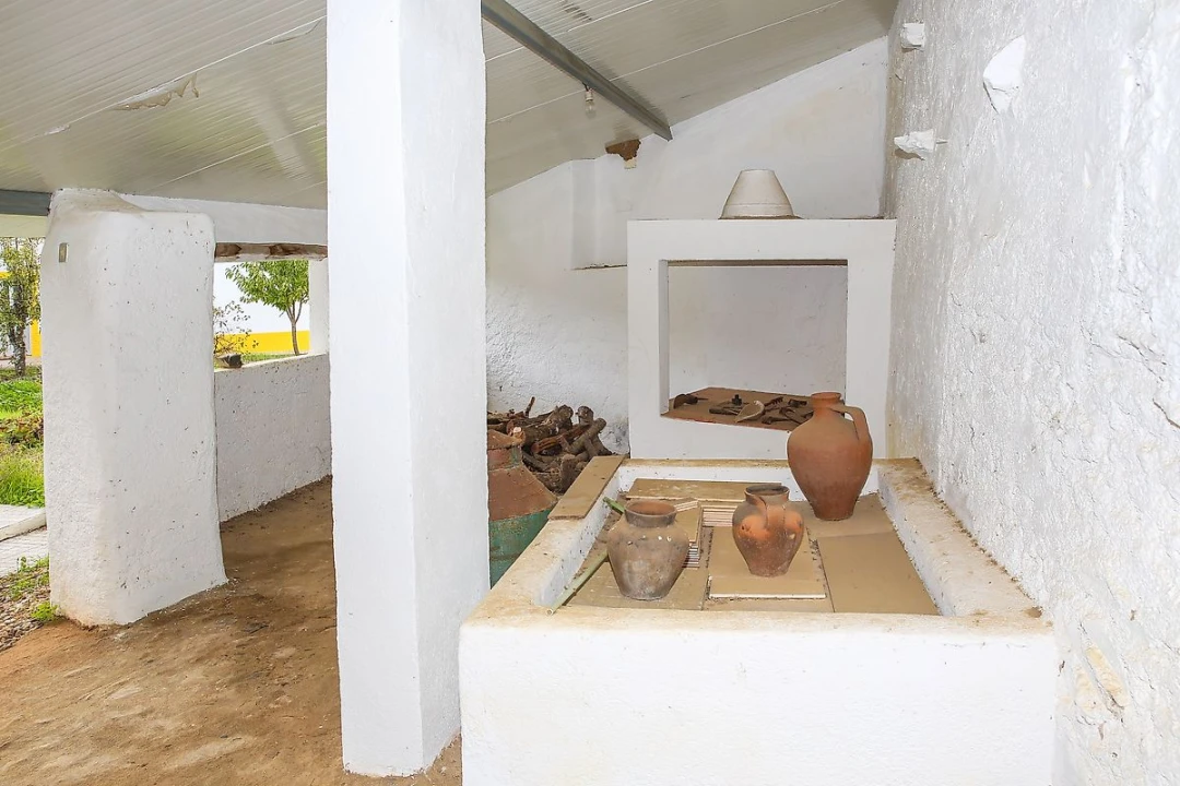 Moradia T7 para Venda em Santa Maria de Marvão Foto 16