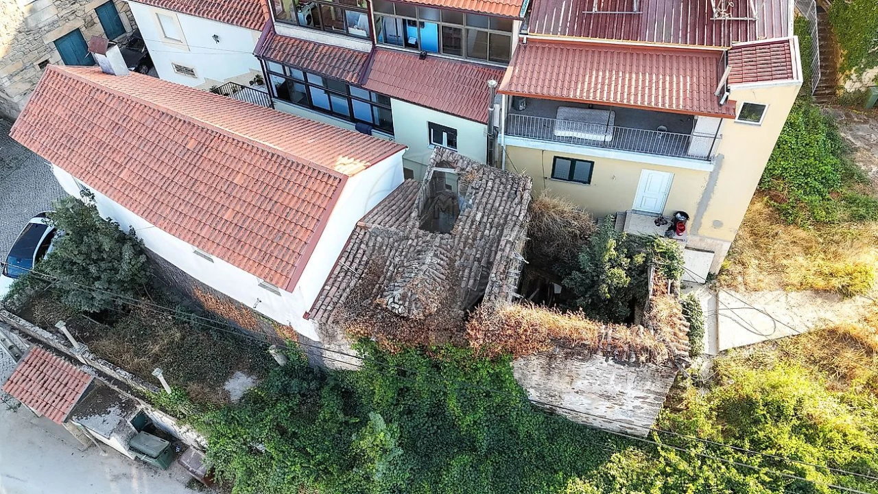 Moradia T1 para Venda em Aldeias Foto 1