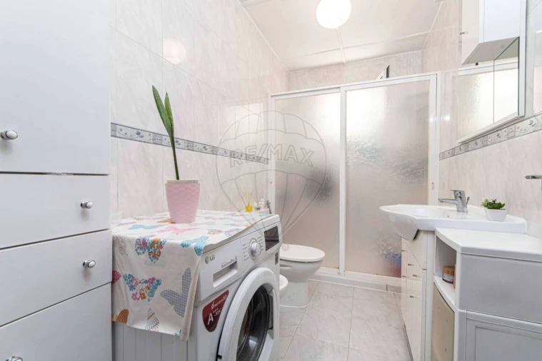 Moradia T2 para Venda em Parque das Nações Foto 9