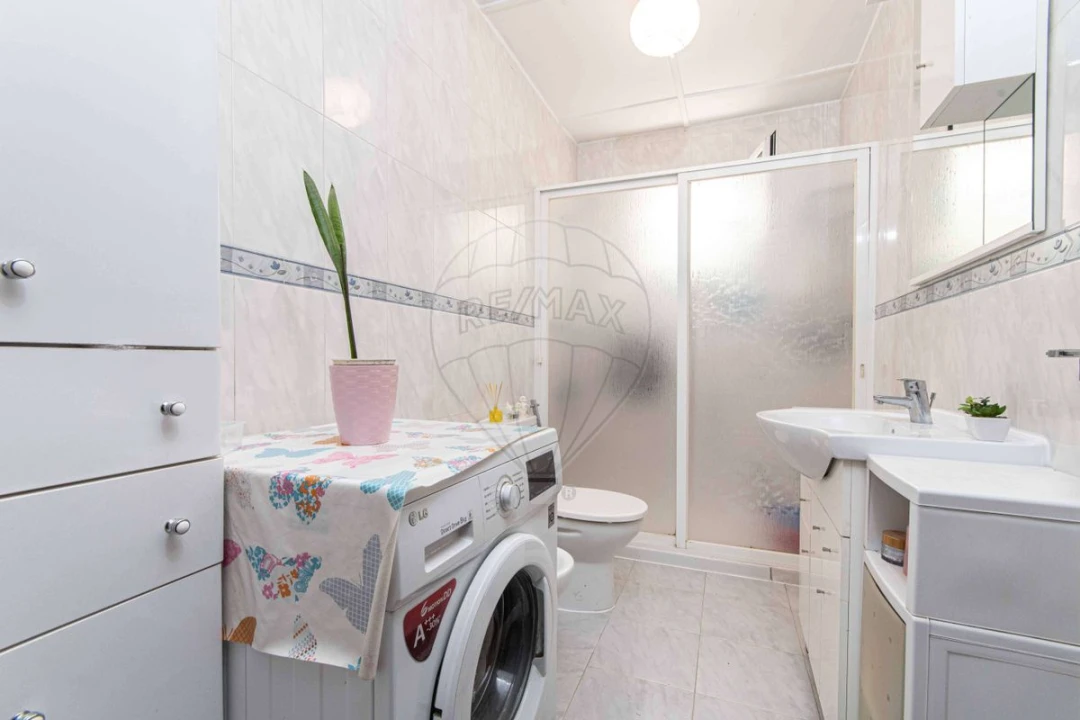 Moradia T2 para Venda em Parque das Nações Foto 9