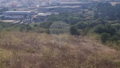 Terreno para Venda em Almargem do Bispo, Pêro Pinheiro e Montelavar