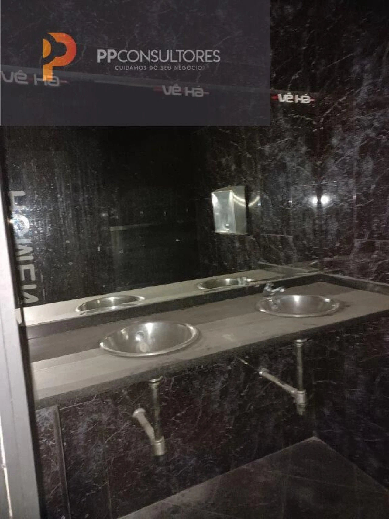 Prédio para Venda em Vila das Aves Foto 18